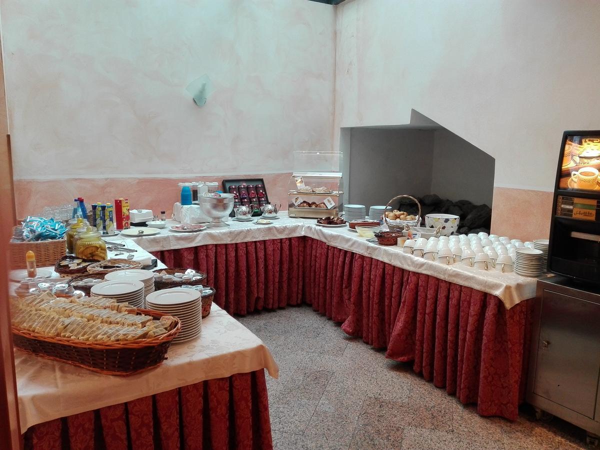 Hotel Ideale Varazze Εξωτερικό φωτογραφία